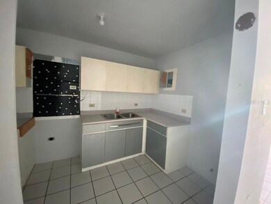 Calle Georgetti Cond Portales Reales unit 201B, Caguas, PR 00725 - photo 5