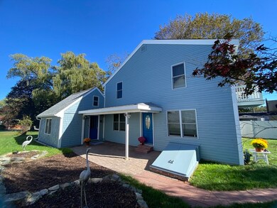 1 Warren Ave, Salisbury, MA 01952 - photo 2
