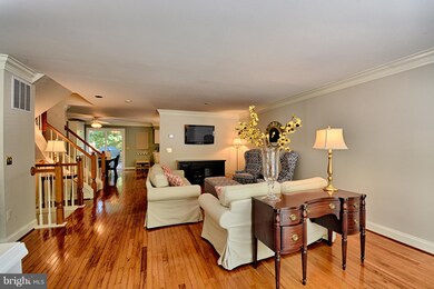 11968 Thurloe Dr, Lutherville Timonium, MD 21093 - photo 6