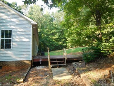 1605 Staleys Farm Rd, Asheboro, NC 27205 - photo 7