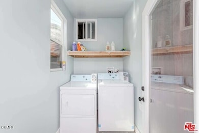1726 W 37th Place unit 2, Los Angeles, CA 90018 - photo 6