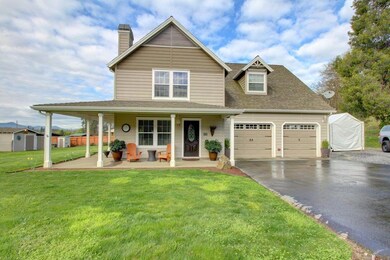 118 Country Aire Dr, Grants Pass, OR 97526 - photo 2