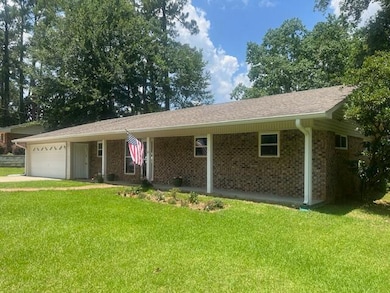 903 Tower Dr, Laurel, MS 39440 - photo 2