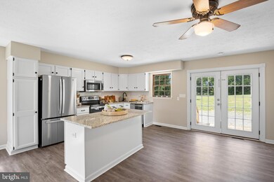 2147 Shawn Dr, Middletown, VA 22645 - photo 5