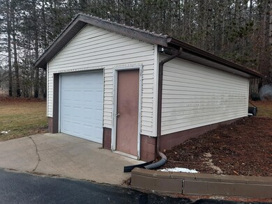 23494 Meceola Rd, Reed City, MI 49677 - photo 5