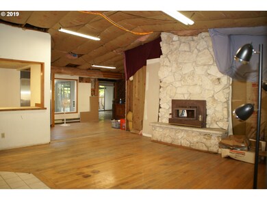 Living Room/Dining Room