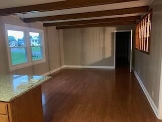 111 Fairlane Dr, Shelbyville, TN 37160 - photo 7