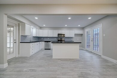 13927 Hollypark Dr, Houston, TX 77015 - photo 7