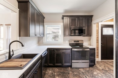 5234 E Walnut St, Indianapolis, IN 46219 - photo 6