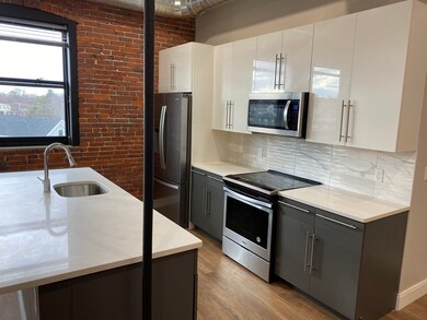 5 Hampshire St unit 403, Methuen, MA 01844 - photo 3