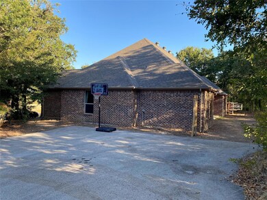 1221 County Road 1180, Decatur, TX 76234 - photo 6