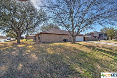 1402 Hawk Trail, Copperas Cove, TX 76522 - photo 4