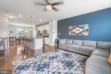 516 Halite Dr, Reisterstown, MD 21136 - photo 2