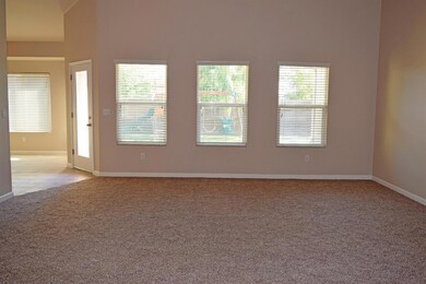 6893 E Andrews Ave, Fresno, CA 93727 - photo 5