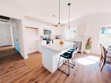 380 Edgefield St, Chesnee, SC 29323 - photo 6