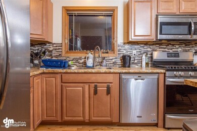 15-Kitchen_SOPH9935