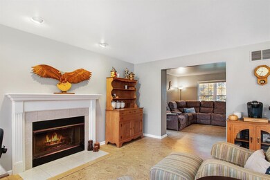 3633 Meadow View Dr, Dexter, MI 48130 - photo 6