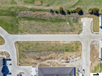 6900 Weigel Dr, Lincoln, NE 68516 - photo 3