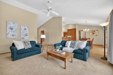 4307 N Marshall Heights Ave, Appleton, WI 54913 - photo 5