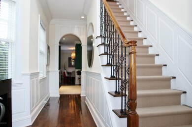 24 Home Place unit A, Greenwich, CT 06830 - photo 2