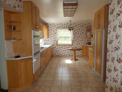 2332 Fitchburg Rd, Fitchburg, WI 53593 - photo 6