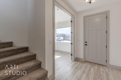 711 N 100 E, La Verkin-Porter Team-04