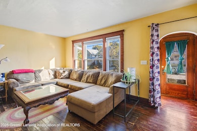 1527 Massachusetts Ave, Lansing, MI 48906 - photo 5