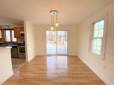 123 Chestnut Cir, Randolph, MA 02368 - photo 5