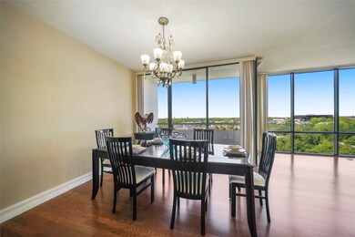 The St. Clair unit 703, Houston, TX 77057 - photo 7