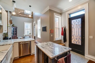 1822 Logan St, Cincinnati, OH 45202 - photo 3