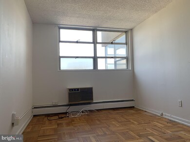 Radnor House unit 522, Bryn Mawr, PA 19010 - photo 3