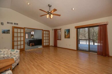 43030 585th St Mazeppa MN-small-010-005-Family Roo