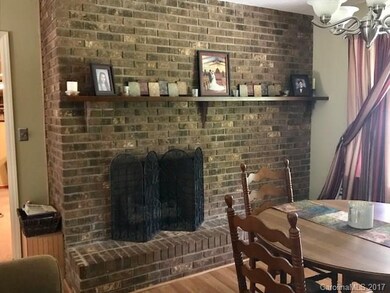 115 Meadow Woods Dr, Hendersonville, NC 28792 - photo 5