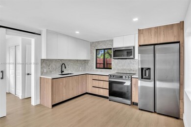 1123 NE 1st Ave unit 2, Fort Lauderdale, FL 33304 - photo 6