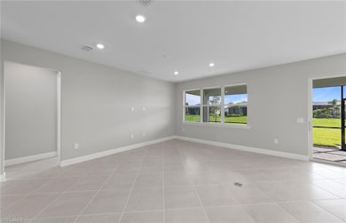 12401 Basalt Ln, Alva, FL 33920 - photo 6