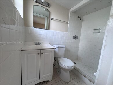 6844 SW 12th St, Pembroke Pines, FL 33023 - photo 4