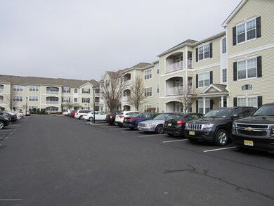 226 Mill Pond Way unit 38, Eatontown, NJ 07724 - photo 2
