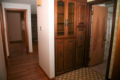 22 Merrimac St, Ludlow, MA 01056 - photo 4