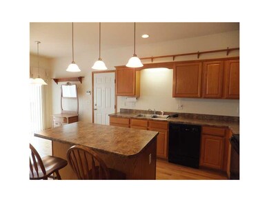 Kitchen. Entertaining is easy in this kitchen! Amp
