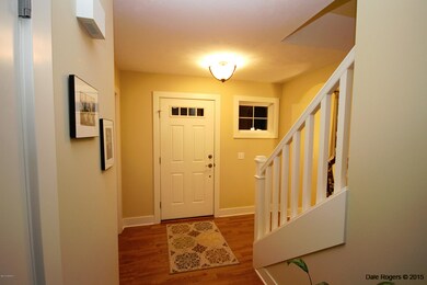 853 Soren Ct SE unit 5, Lowell, MI 49331 - photo 4