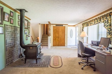 9298 E Sylvania Rd, Bloomfield, IN 47424 - photo 4