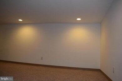 4427 Frederick Ave, Baltimore, MD 21229 - photo 7