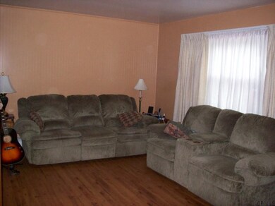 32 Stella Terrace, Albany, NY 12205 - photo 3