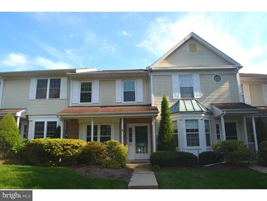 154 Leedom Way unit 38, Newtown, PA 18940 - photo 2