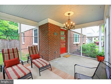 261 W Crystal Lake Ave, Haddonfield, NJ 08033 - photo 2