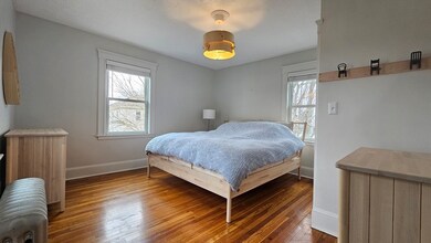 21 Ericsson St unit 3, Cambridge, MA 02138 - photo 3