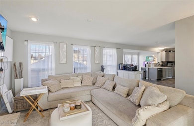 118 Boulder Dr, Berea, OH 44017 - photo 3