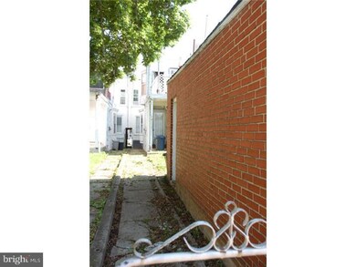 218 W Oley St unit 1, Reading, PA 19601 - photo 2