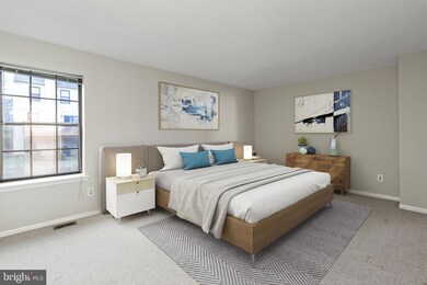 525 Bassett Ln unit 84, Norristown, PA 19403 - photo 4