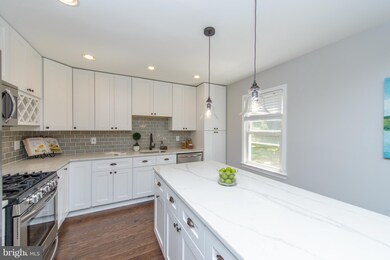 867 Arundel Dr, Arnold, MD 21012 - photo 7